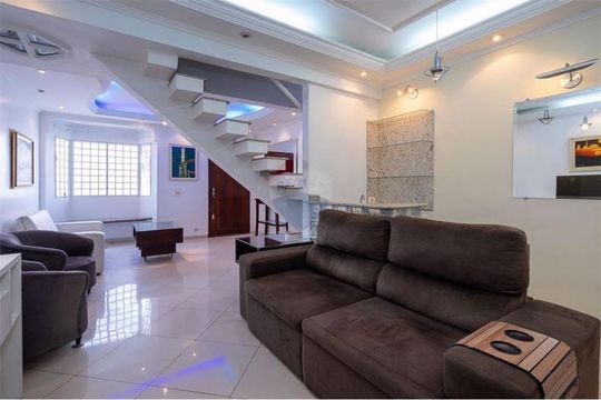 Casa à venda com 3 quartos, 102m² em Vila Pompeia, São Paulo