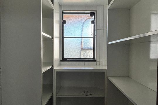 Despensa de casa à venda com 4 quartos, 536m² em Vila Alzira, Santo André