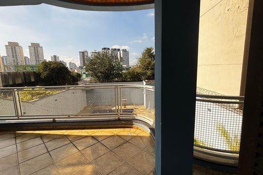 Vista da Sala 2 de casa à venda com 4 quartos, 536m² em Vila Alzira, Santo André