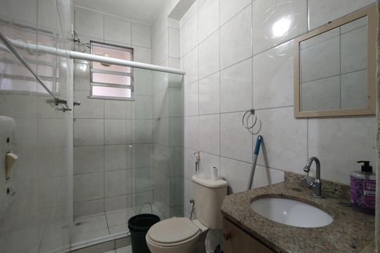 Banheiro 1 - Casa 2 de casa de condomínio à venda com 5 quartos, 218m² em Taquara, Rio de Janeiro
