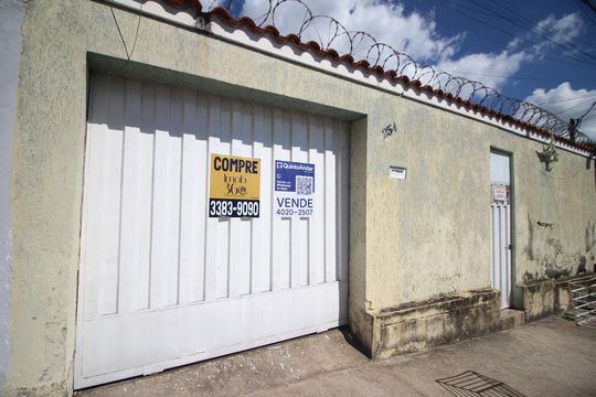 Fachada de casa à venda com 4 quartos, 434m² em Lindéia, Contagem