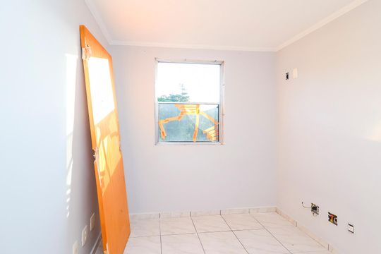 Quarto 1 de apartamento para alugar com 2 quartos, 50m² em Cidade Tiradentes, São Paulo