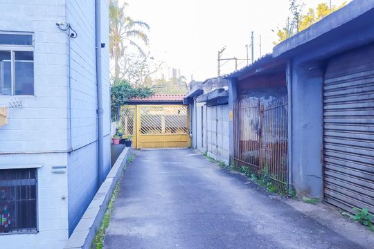 Garagem de apartamento para alugar com 2 quartos, 50m² em Cidade Tiradentes, São Paulo