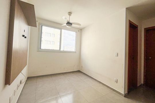 Sala de apartamento para alugar com 2 quartos, 42m² em Jardim Iris, São Paulo