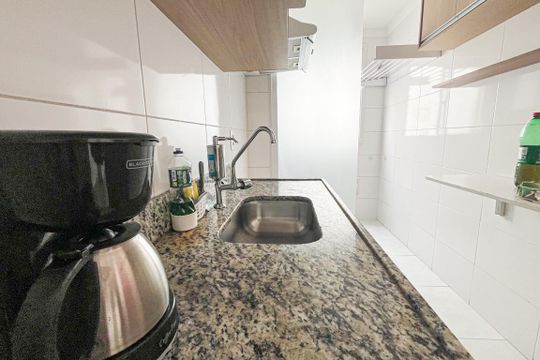 Cozinha e Área de Serviço de apartamento para alugar com 2 quartos, 42m² em Jardim Iris, São Paulo