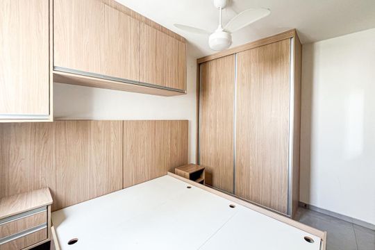 Quarto 1 de apartamento para alugar com 2 quartos, 42m² em Jardim Iris, São Paulo