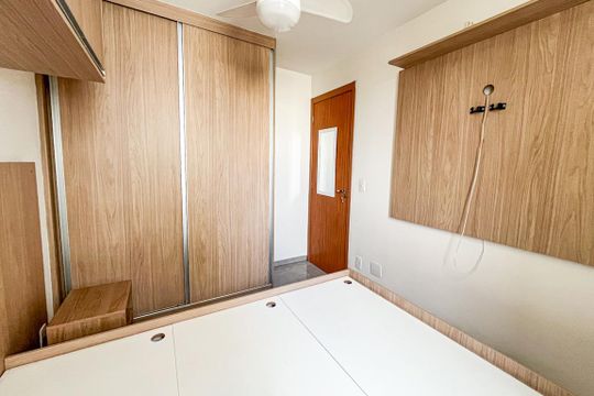 Quarto 1 de apartamento para alugar com 2 quartos, 42m² em Jardim Iris, São Paulo