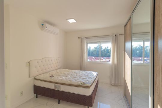 Quarto 2 de apartamento para alugar com 2 quartos, 61m² em Marechal Rondon, Canoas