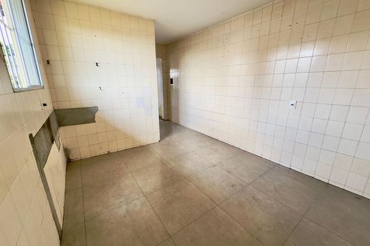 Cozinha de casa à venda com 2 quartos, 70m² em Parque Pedro II, Belo Horizonte