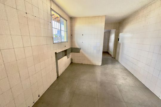 Cozinha de casa à venda com 2 quartos, 70m² em Parque Pedro II, Belo Horizonte
