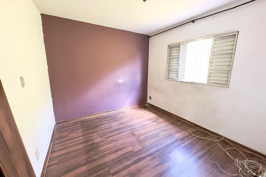 Quarto de casa à venda com 2 quartos, 70m² em Parque Pedro II, Belo Horizonte