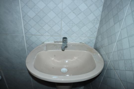 Banheiro de casa para alugar com 1 quarto, 200m² em Jardim Casa Branca, Embu das Artes