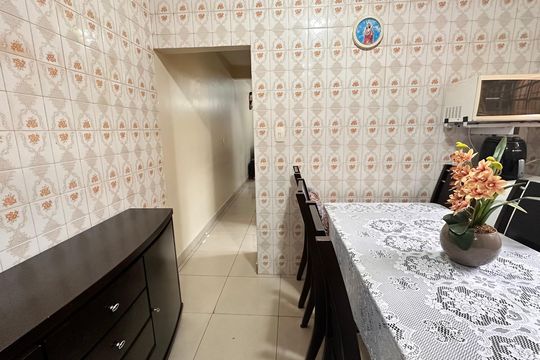 Casa à venda com 3 quartos, 200m² em Jardim São Luís, São Paulo