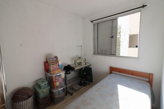 Quarto 1 de apartamento à venda com 2 quartos, 44m² em São Pedro, Osasco
