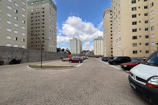 Garagem de apartamento para alugar com 2 quartos, 150m² em Jardim Lourdes, Ferraz de Vasconcelos