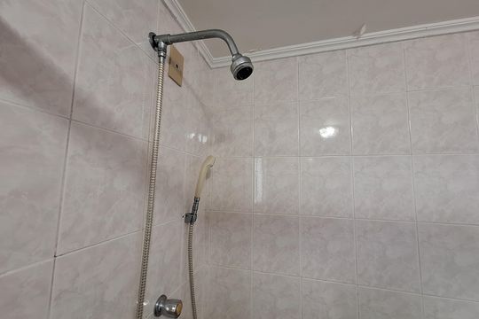 Banheiro da Suíte de apartamento para alugar com 3 quartos, 155m² em Vila Curuçá, Santo André