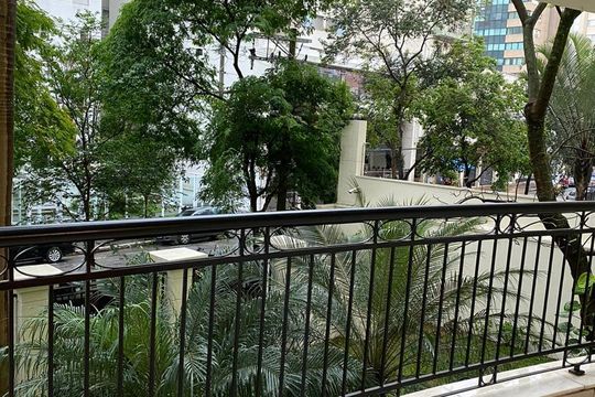 Varanda de apartamento à venda com 2 quartos, 90m² em Pinheiros, São Paulo