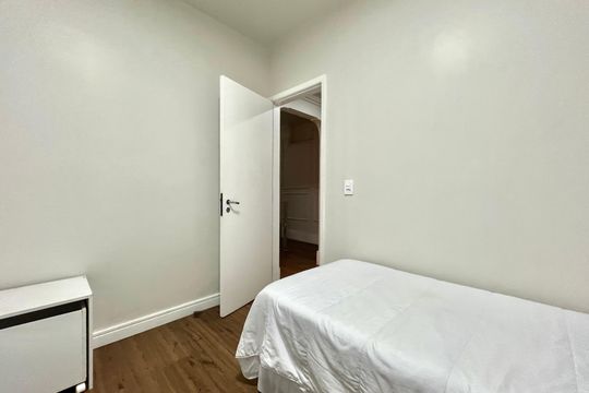 Quarto 4 de casa para alugar com 4 quartos, 190m² em Campo Belo, São Paulo