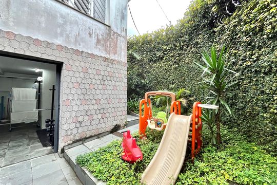 Garagem de casa à venda com 4 quartos, 190m² em Campo Belo, São Paulo