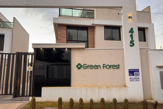 Fachada de casa de condomínio à venda com 3 quartos, 180m² em Santa Felicidade, Curitiba