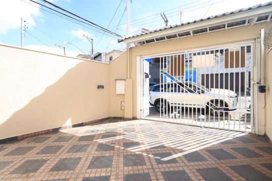 Garagem de casa para alugar com 2 quartos, 91m² em Vila Aricanduva, São Paulo