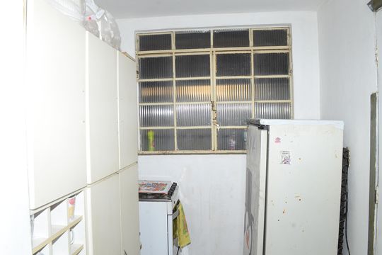 Cozinha de casa à venda com 2 quartos, 450m² em Pousada Santo Antonio, Belo Horizonte