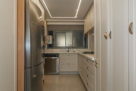 Cozinha de apartamento à venda com 3 quartos, 159m² em Auxiliadora, Porto Alegre