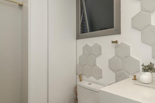 Banheiro da Suíte 3 de apartamento à venda com 3 quartos, 159m² em Auxiliadora, Porto Alegre