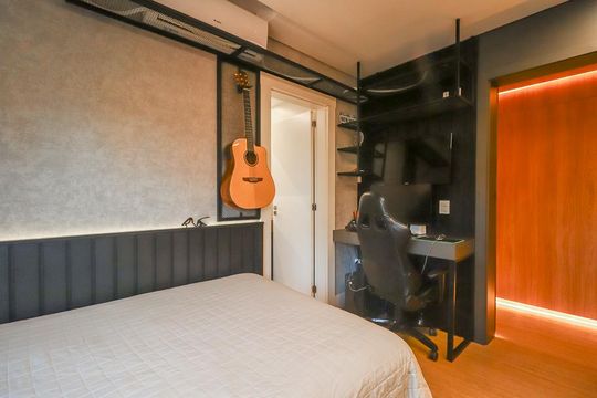 Quarto 2 - Suíte de apartamento à venda com 3 quartos, 159m² em Auxiliadora, Porto Alegre
