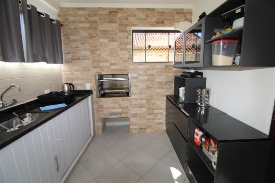 Cozinha de casa de condomínio para alugar com 6 quartos, 327m² em Urbanova, São José dos Campos