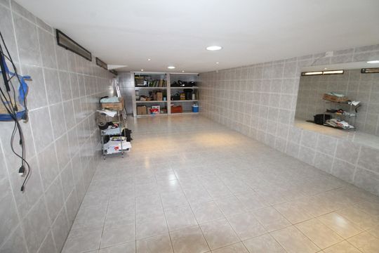 Edícula Sala 1 de casa de condomínio para alugar com 6 quartos, 327m² em Urbanova, São José dos Campos