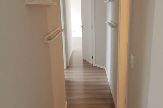 Corredor de apartamento à venda com 3 quartos, 85m² em Recreio dos Bandeirantes, Rio de Janeiro