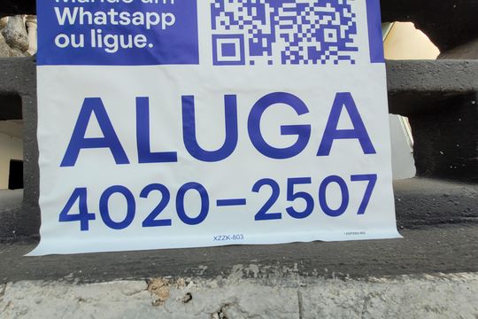 Placa de casa para alugar com 5 quartos, 308m² em Vila Zeferina, Itaquaquecetuba