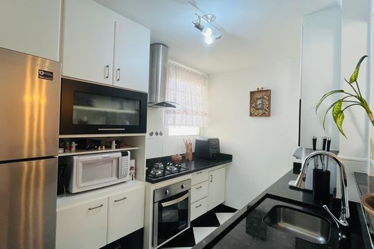 Cozinha de apartamento à venda com 4 quartos, 144m² em Vila Joao Jorge, Campinas