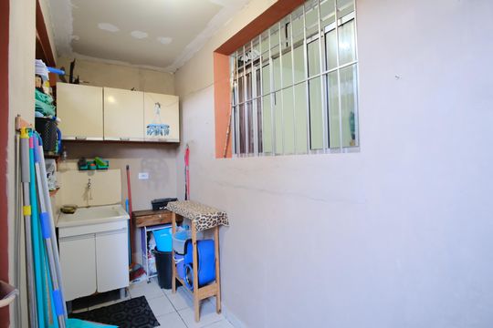 Área de Serviço de casa à venda com 4 quartos, 186m² em Penha de França, São Paulo
