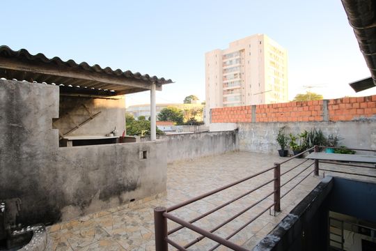 Quintal de casa à venda com 4 quartos, 186m² em Penha de França, São Paulo