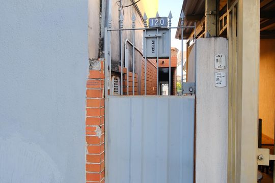 Fachada de casa à venda com 4 quartos, 186m² em Penha de França, São Paulo