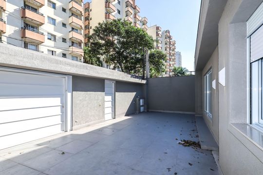Garagem de casa para alugar com 3 quartos, 400m² em Vila Mariana, São Paulo