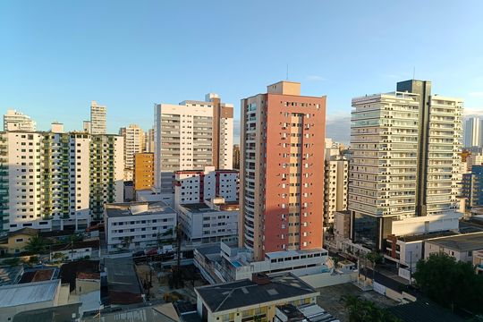 Vista de apartamento para alugar com 2 quartos, 80m² em Canto do Forte, Praia Grande
