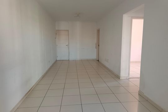 Sala de apartamento para alugar com 2 quartos, 80m² em Canto do Forte, Praia Grande