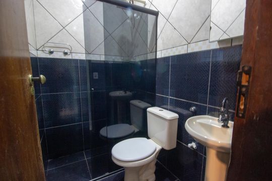 Casa para alugar com 1 quarto, 65m² em Conjunto K, Brasília