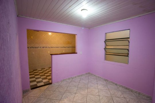 Casa para alugar com 1 quarto, 65m² em Conjunto K, Brasília