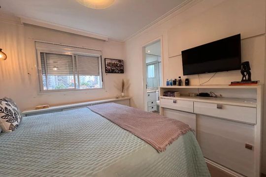 Suíte Casal de apartamento à venda com 3 quartos, 128m² em Vila Mariana, São Paulo