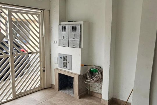 Garagem de casa à venda com 2 quartos, 150m² em Conjunto Residencial Sitio Oratorio, São Paulo