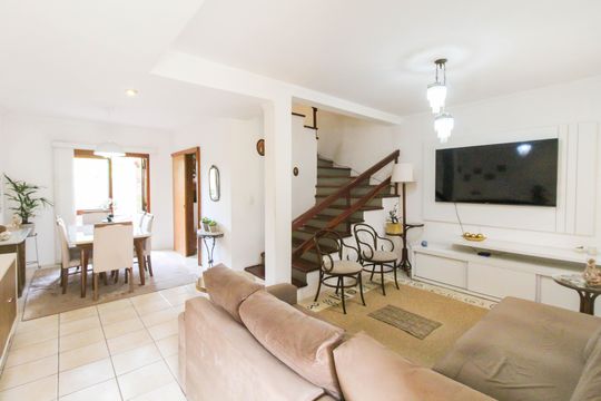 Casa para alugar com 3 quartos, 173m² em Nossa Senhora das Gracas, Canoas