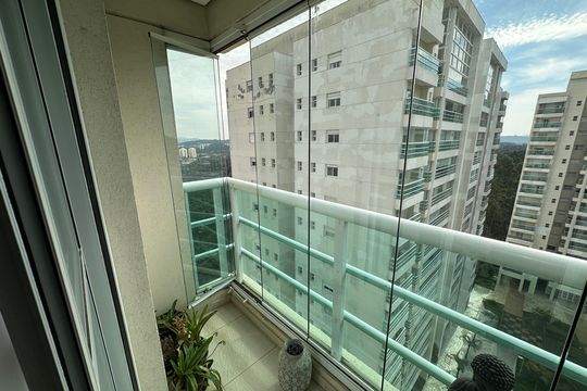 Vista da Sacada de apartamento à venda com 3 quartos, 202m² em Alphaville Empresarial, Santana de Parnaíba