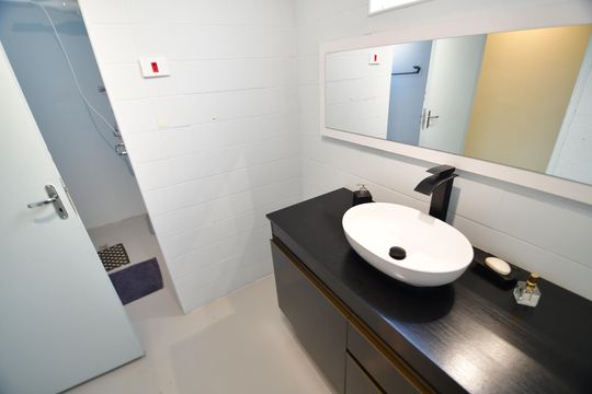 Banheiro Social de casa à venda com 3 quartos, 398m² em Jardim Proença, Campinas