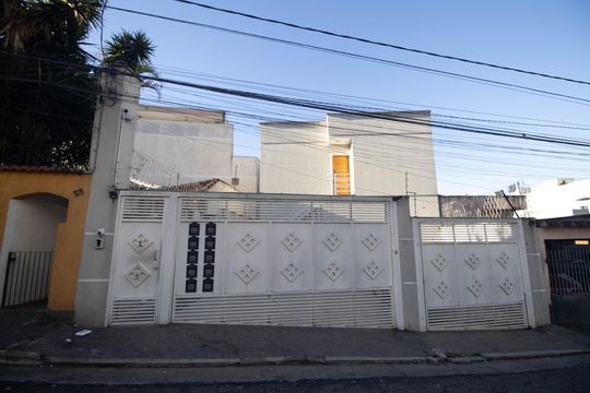 Fachada  de casa para alugar com 2 quartos, 40m² em Tucuruvi, São Paulo