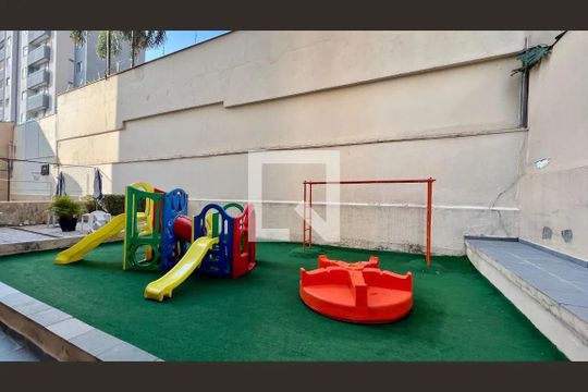 Área comum - Playground de apartamento para alugar com 2 quartos, 157m² em Pinheiros, São Paulo