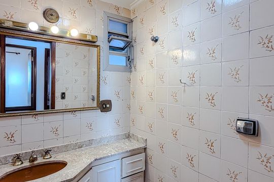 Banheiro de apartamento à venda com 3 quartos, 68m² em Ipiranga, São Paulo